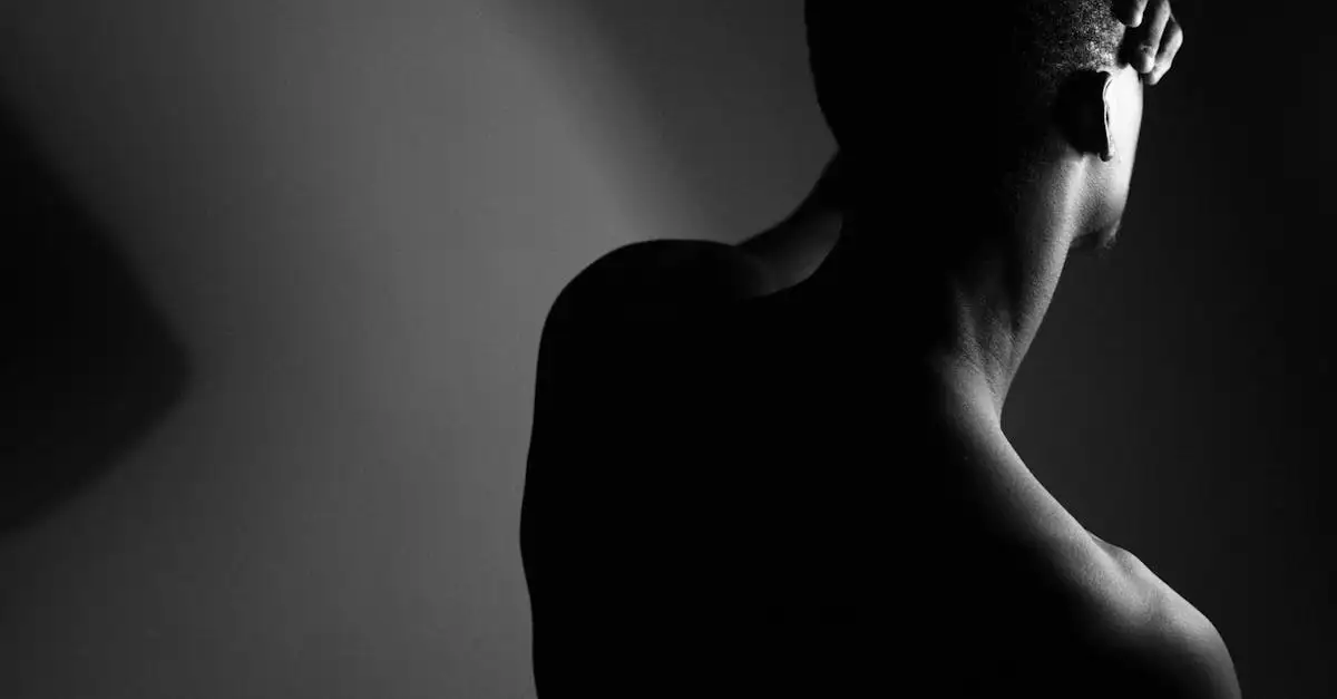 Brandende spieren in de rug: oorzaken en verlichting